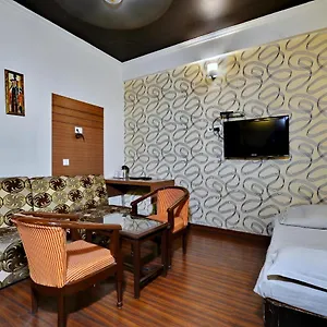 Collection O 3999 Aroma Classic Jaipur