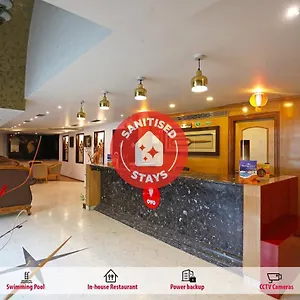 Oyo 5166 Crystal Hotel