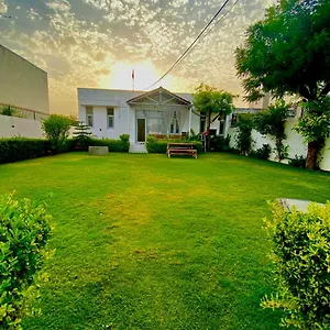 Villa Solanki Farms & Pool Garden Fully Private Jaipur