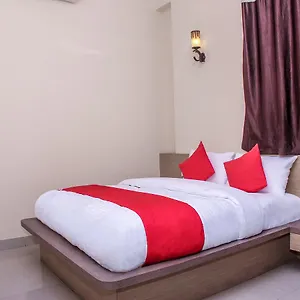 Hotel Oyo 14864 Satyam