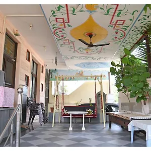Sohana's - Work Friendly Near International Airport Apartment