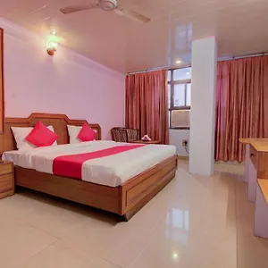 Oyo 16002 Shaan