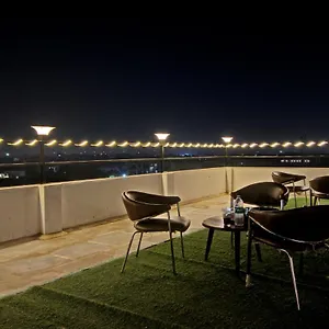 Hotel Treebo Rama Hindustani