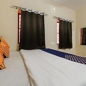 Hotel Spot On 76159 Siya