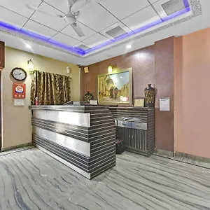 Oyo Flagship Royal 3*
