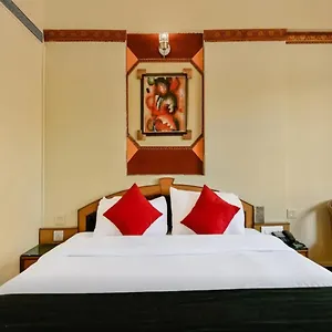 Royal Palazzo Hotel