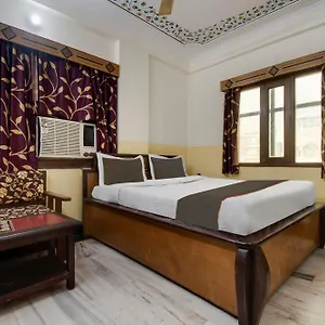 The Royal Palace - Sindhi Camp