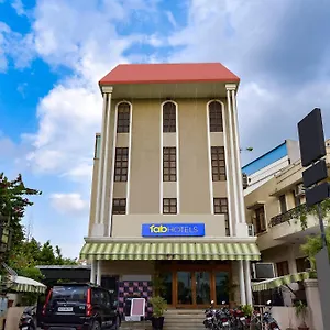 Collection O Four Boutique Bed & Breakfast Kukas