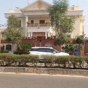 Villa Palash *