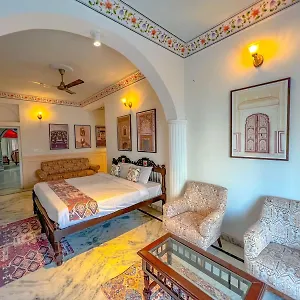 Dyore House By Bharat Mahal Palace 4*