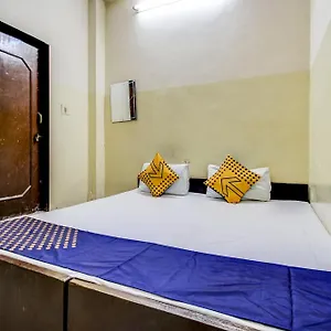Hotel Spot On Govindam Palace 2*