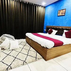 Hotel The Circle Jaipur