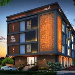 Hotel Raas Mahal-hotel In Near Tourist Places 3*
