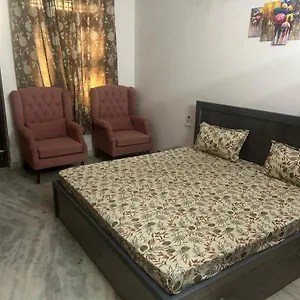 Cozy Corner Homestay- 3bhk - 3t Hébergement de vacances *