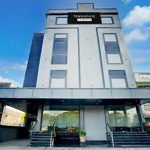 Super Townhouse Girdhar Marg Formerly Srida