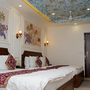 Hotel Ruby 3*