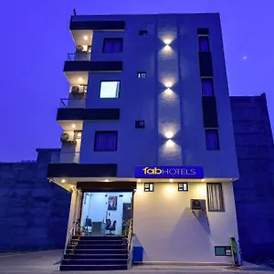 Hotel Fabhotel Avondale Jaipur