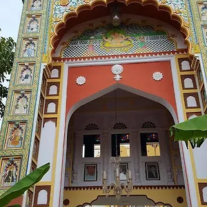 Homestay Sureli Haveli *