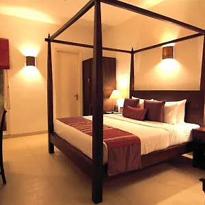 Hotel Devraj Niwas 3*