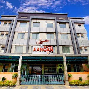 Aangan 3*
