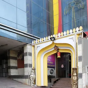 Mahadev Regency Hotel 2*