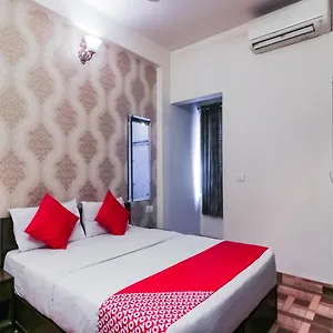 Oyo 6133 View Hotel