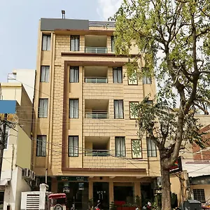 Oyo 3457 Sky Heights Hotel 2*