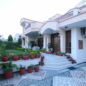 Friendly Homestay