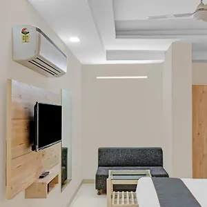 Collection O Sundew Hotel 4*
