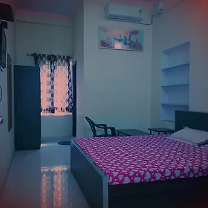 Shrihaan Hotel 2*