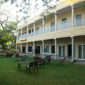 Jai Niwas Hotel